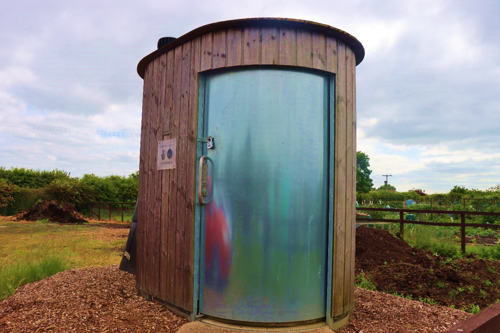 waterless toilet